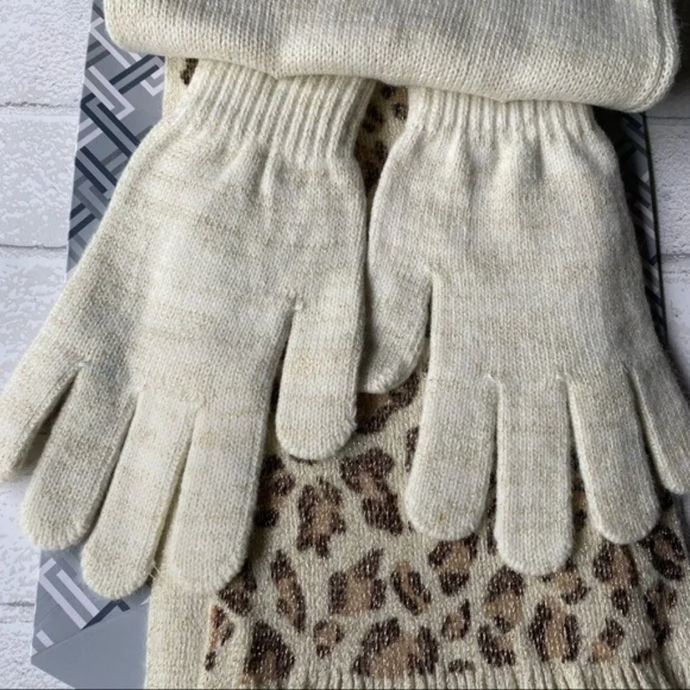 NWT Jaclyn Smith 3-Piece Animal Print Scarf, Hat and Gloves Gift Set‎